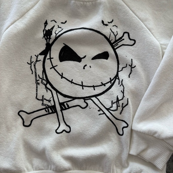 Disneys Nightmare Before Christmas Cream and Black Graphic Apparel - Picture 3 of 7
